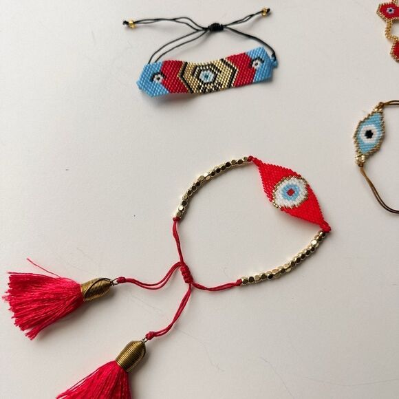 Set of 5 Miuyki Bracelets Embellished by Wellth Spirit - Picture 3 of 6